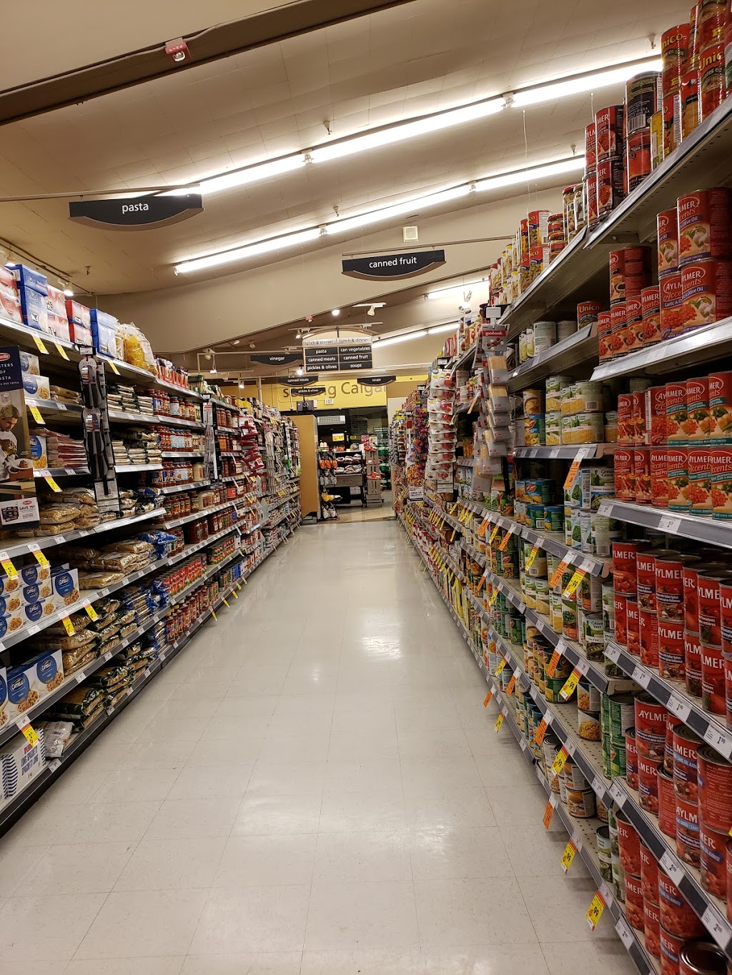 Safeway Brentwood | 3636 Brentwood Rd NW, Calgary, AB T2L 1K8, Canada | Phone: (403) 289-1424