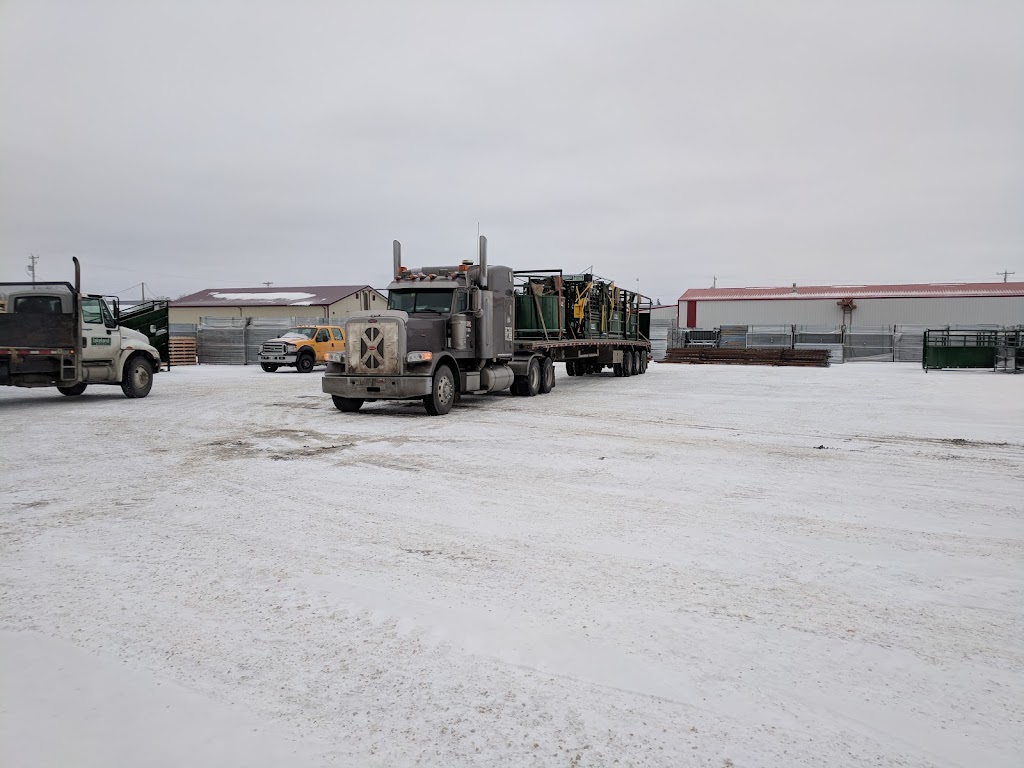 Lakeland Farm and Ranch Direct | 1 Limestone Dr, Stonewall, MB R0C 2Z0, Canada | Phone: (204) 467-4470