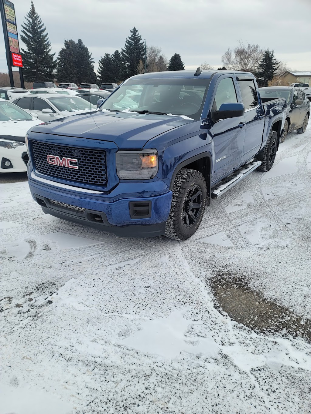 Wahid Auto Sales Ltd | 130 Wt Hill Blvd S, Lethbridge, AB T1J 4T4, Canada | Phone: (403) 894-1472