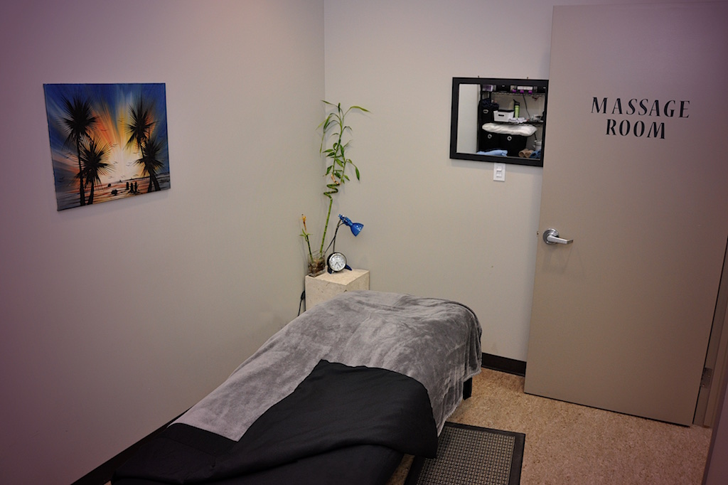 Lifemark Physiotherapy Stony Plain | 4300 S Park Dr #104, Stony Plain, AB T7Z 2W7, Canada | Phone: (780) 963-5118