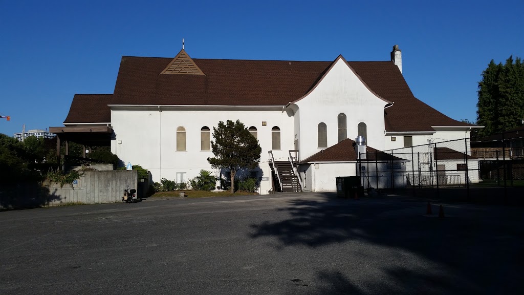 Holy Family Parish | 4851 Beatrice St, Vancouver, BC V5N 4J5, Canada | Phone: (604) 875-8414