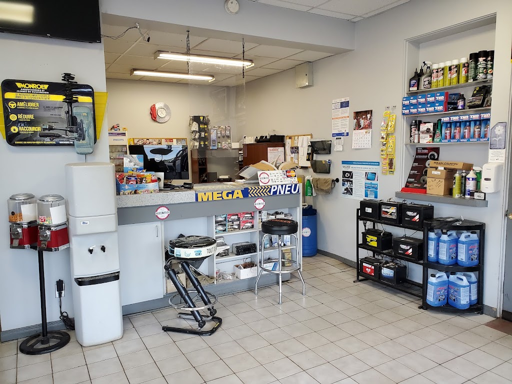 Automobile GD | 3600 Bd du Saguenay, Jonquière, QC G7X 4N6, Canada | Phone: (418) 548-3844