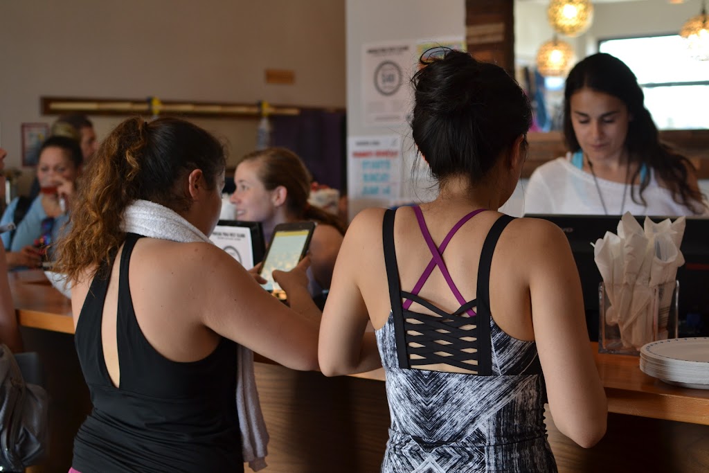 Modo Yoga West Island | 3669 Bd des Sources, Dollard-des-Ormeaux, QC H9B 2K4, Canada | Phone: (514) 542-3366