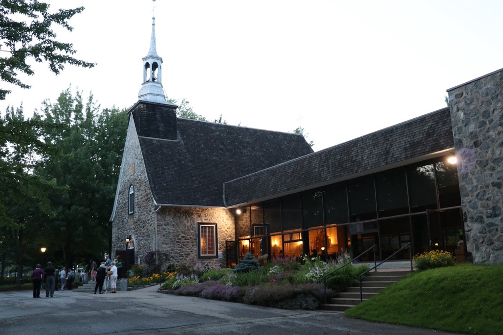 Maison De La Madone | 10 Rue Denis Caron, Trois-Rivières, QC G8T 3W9, Canada | Phone: (819) 375-4997