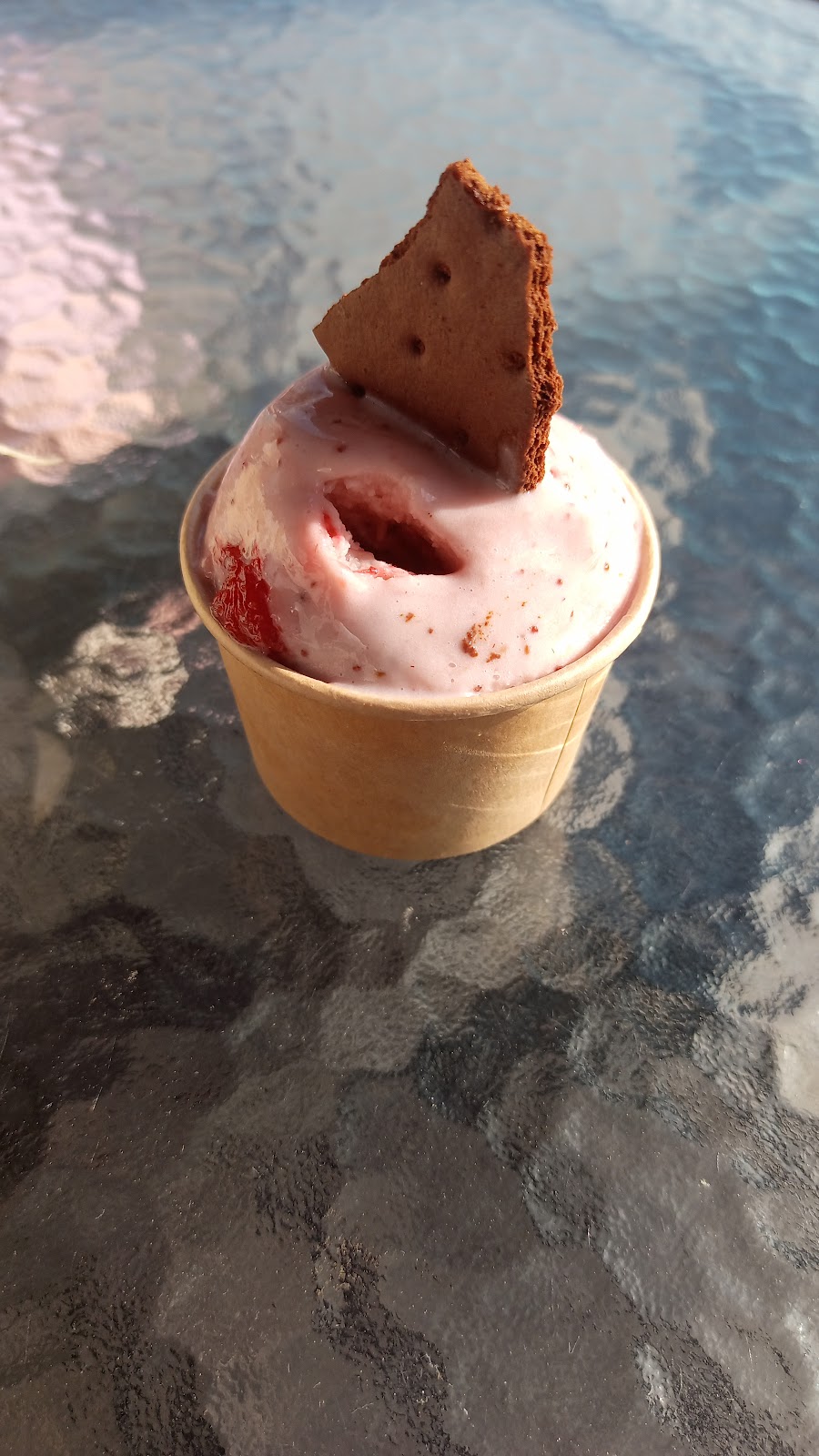 Leche Creme | 512 Av. de Grande Île, Salaberry-de-Valleyfield, QC J6S 3N6, Canada | Phone: (450) 370-0588
