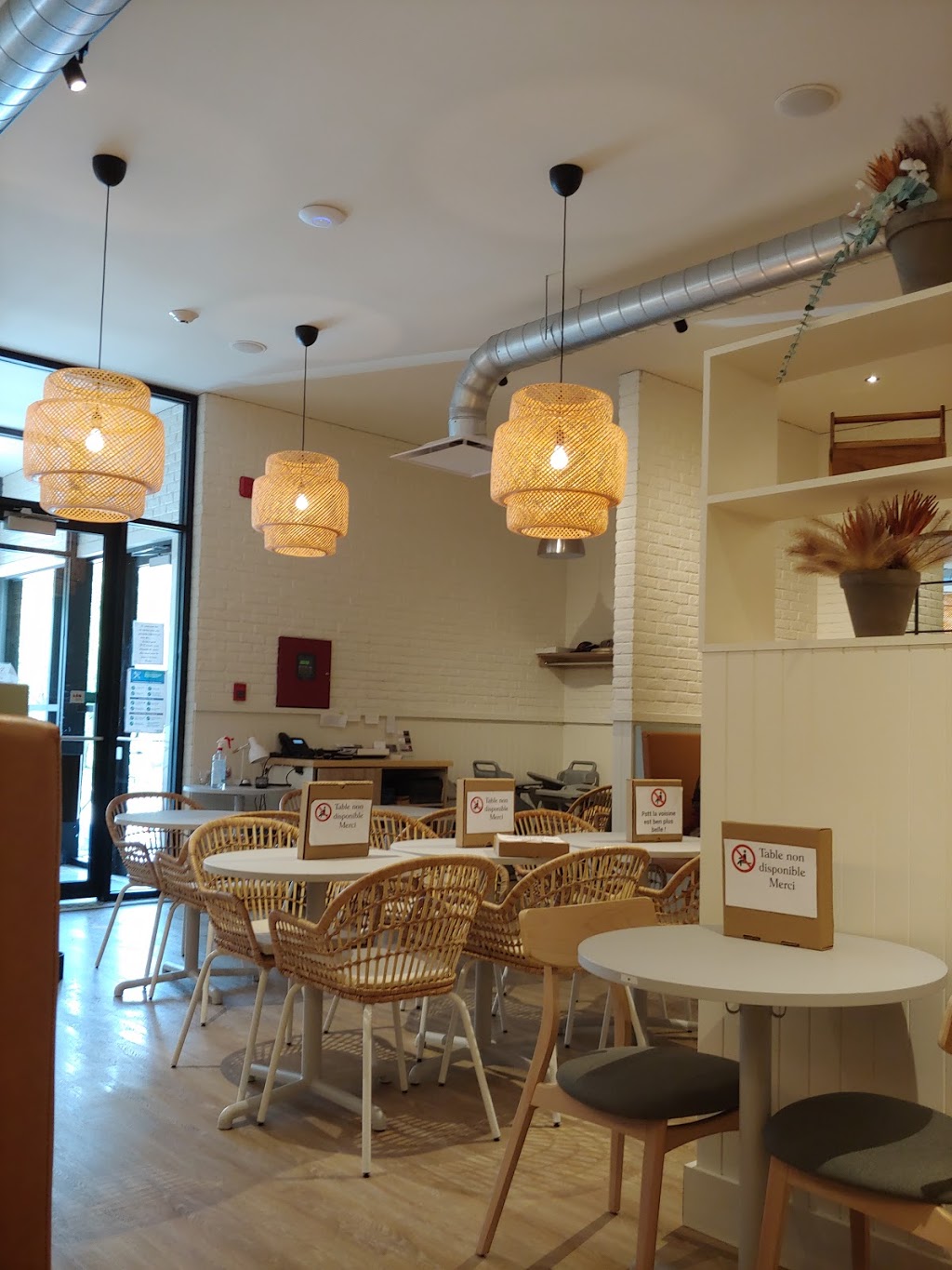 Restaurant Normandie | 664 Boulevard Renault, Beauceville, QC G5X 1M4, Canada | Phone: (418) 774-3719
