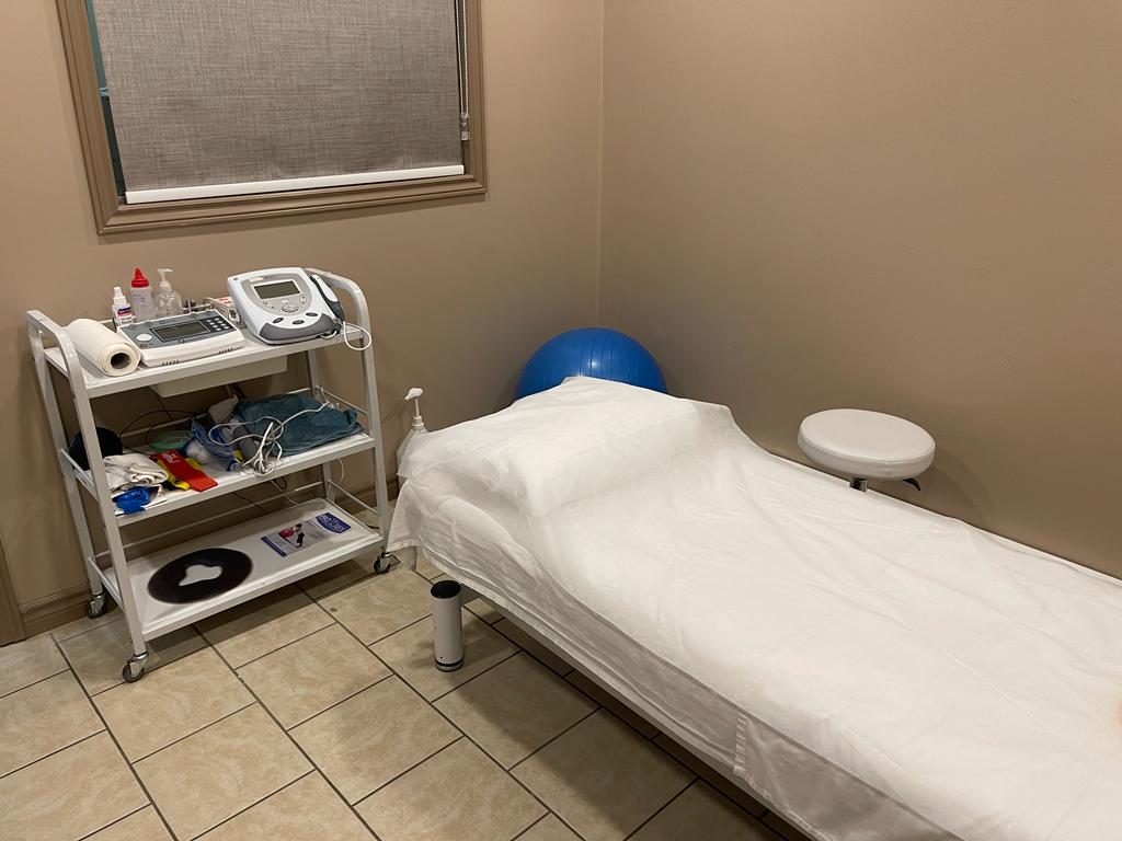 Derry Health and Wellness Center Inc. | 2891 Derry Rd E, Mississauga, ON L4T 1A6, Canada | Phone: (905) 956-5330
