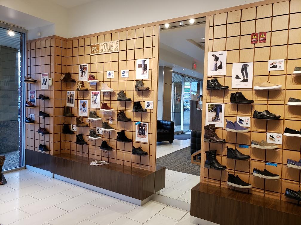 Ronsons Rack | Spall Plaza, 304-1950 Harvey Ave, Kelowna, BC V1Y 8J8, Canada | Phone: (778) 478-3111