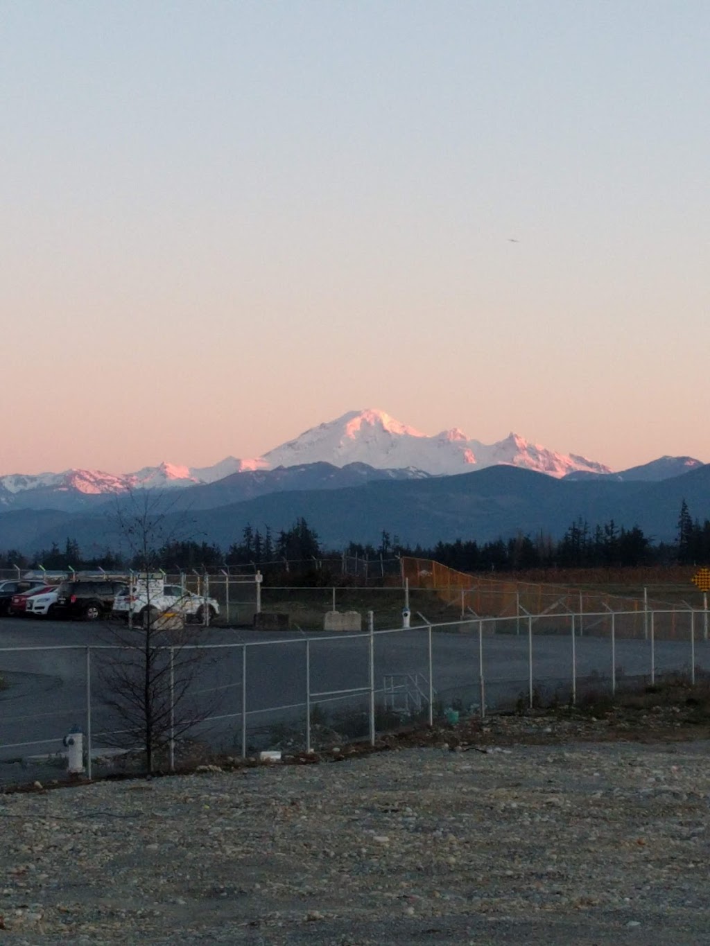 Abbotsford Shell Aerocentre | 1255 Townline Rd, Abbotsford, BC V2T 6E1, Canada | Phone: (604) 854-1964