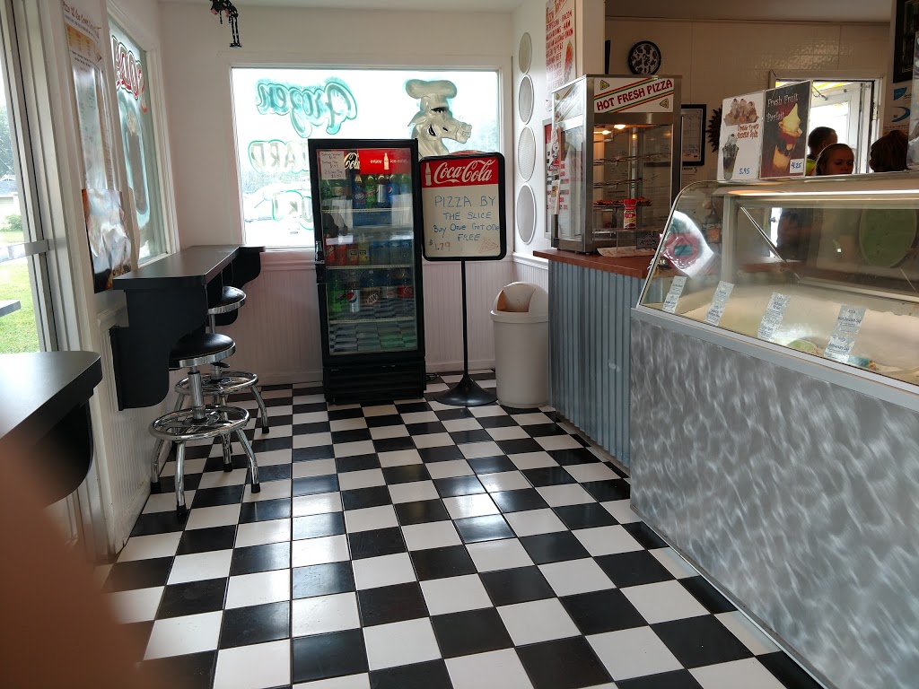 Pepperoni Cow | 7161 Lakeshore Rd, Lakeport, MI 48059, USA | Phone: (810) 385-3900