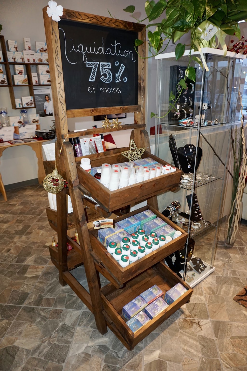 Signature Mélisa Parenteau Spa Urbain | 746-2 Avenue de Buckingham, Gatineau, QC J8L 2H8, Canada | Phone: (819) 281-1119
