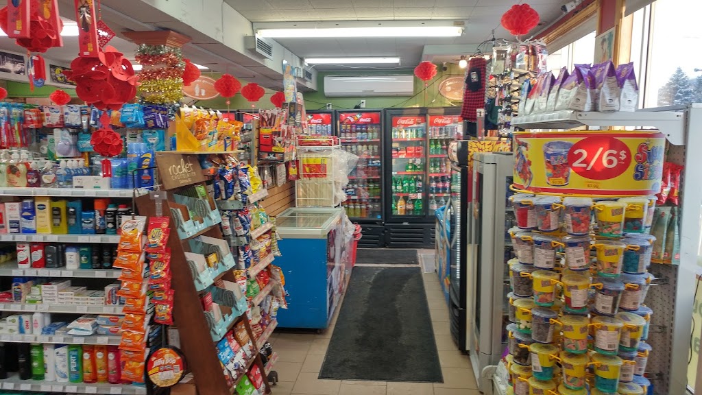 Dépanneur Proprio Marché | 1912 Chem. du Village, Mont-Tremblant, QC J8E 1K4, Canada | Phone: (819) 425-3311
