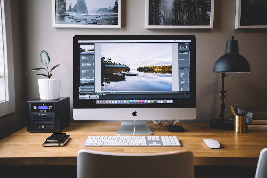 Tylor Reimer Creative | 5 Parkside Pl, Steinbach, MB R5G 2A4, Canada | Phone: (204) 381-2259