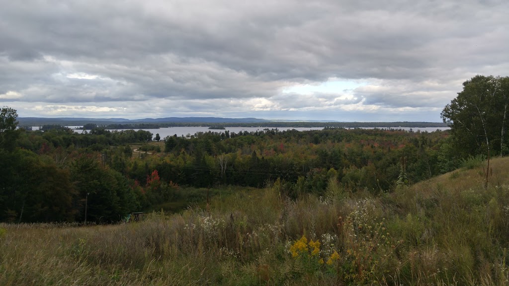 Petawawa Ski Club (Mount Molson) | 536 Laurentian Dr, Petawawa, ON K8H 2N1, Canada | Phone: (613) 687-8085