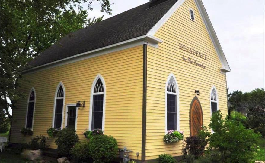 Wedding Cake Cottage | 75779 Parr Line, Bayfield, ON N0M 1G0, Canada | Phone: (519) 240-0308