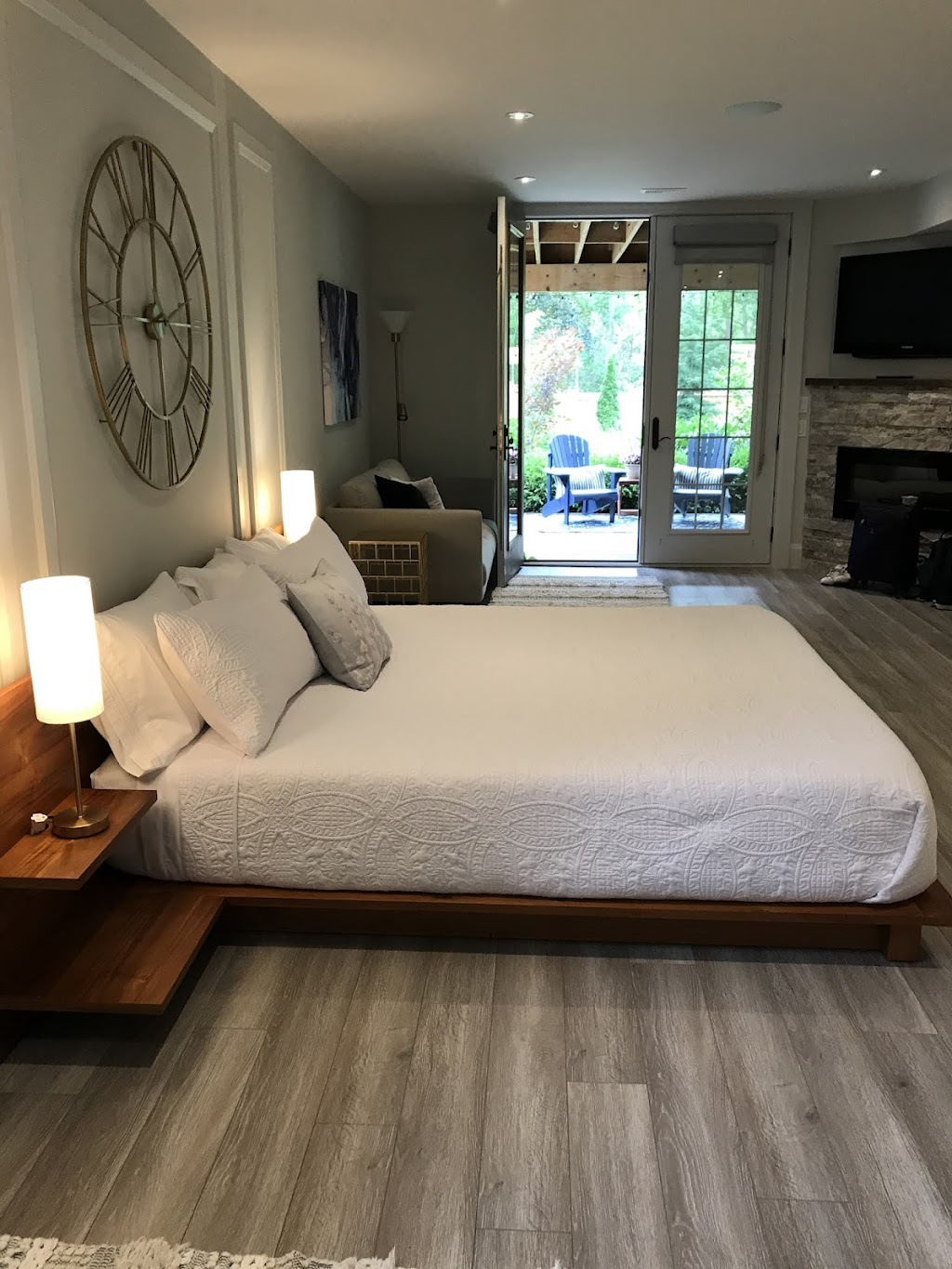 The Ayrshire House | 288 Geddes St, Elora, ON N0B 1S0, Canada | Phone: (226) 962-6394