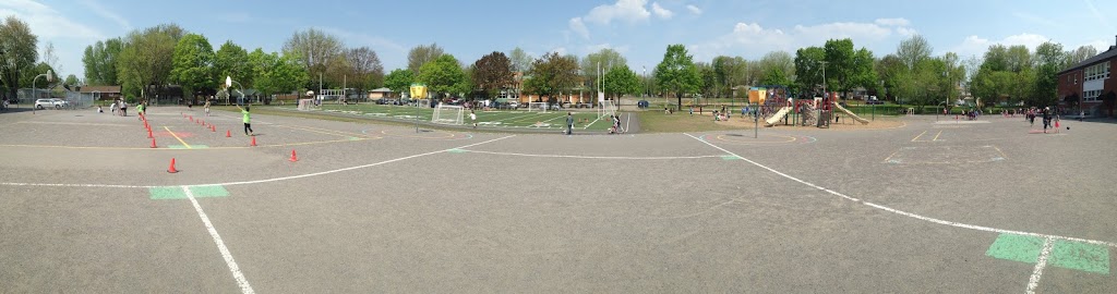 De la Mosaique Elementary School | 2264 Rue Lemieux, Québec, QC G1P 2V1, Canada | Phone: (418) 686-4040 ext. 4028
