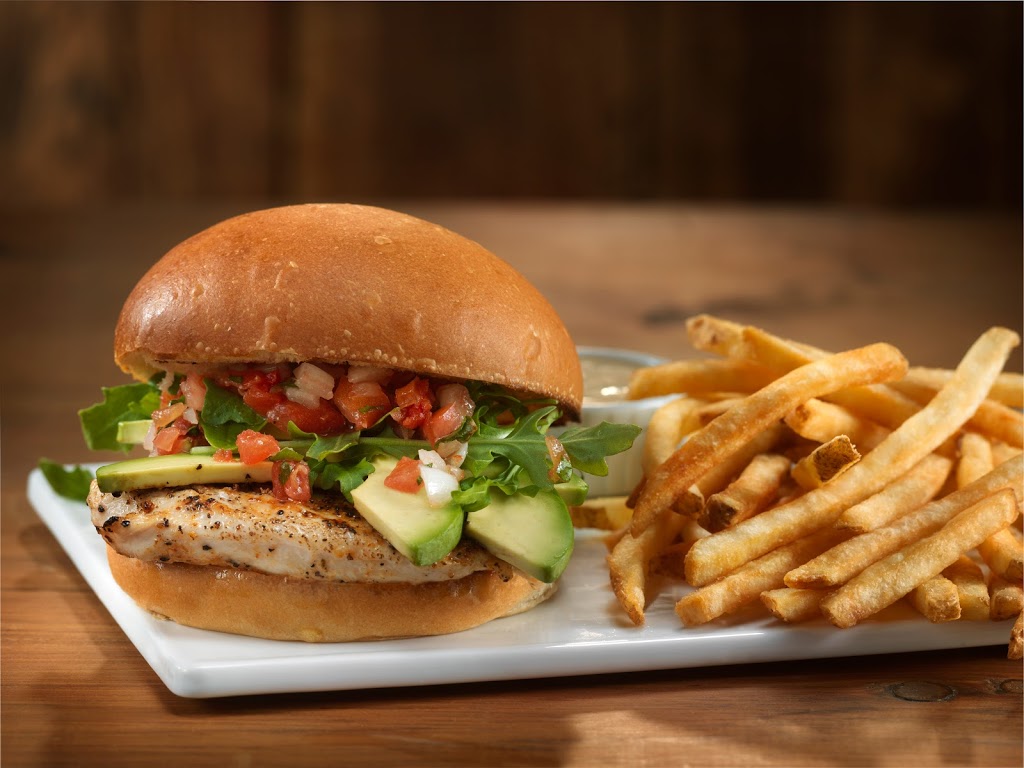 Lone Star Texas Grill | 4110 Innes Rd, Orléans, ON K4A 3W9, Canada | Phone: (613) 912-8120