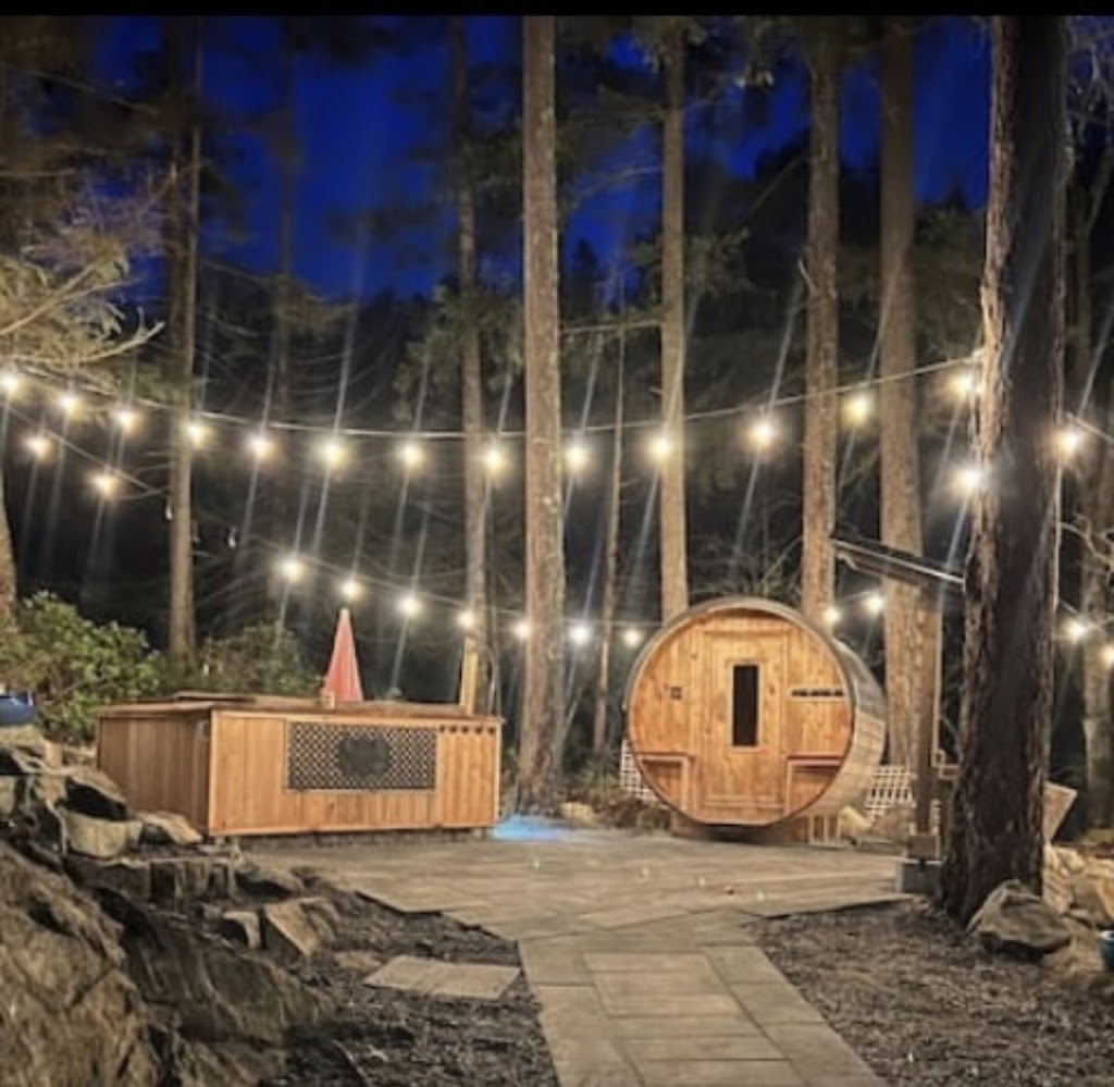 welcome pines | 5627 Curran Rd, Halfmoon Bay, BC V0N 1Y2, Canada | Phone: (250) 219-4160