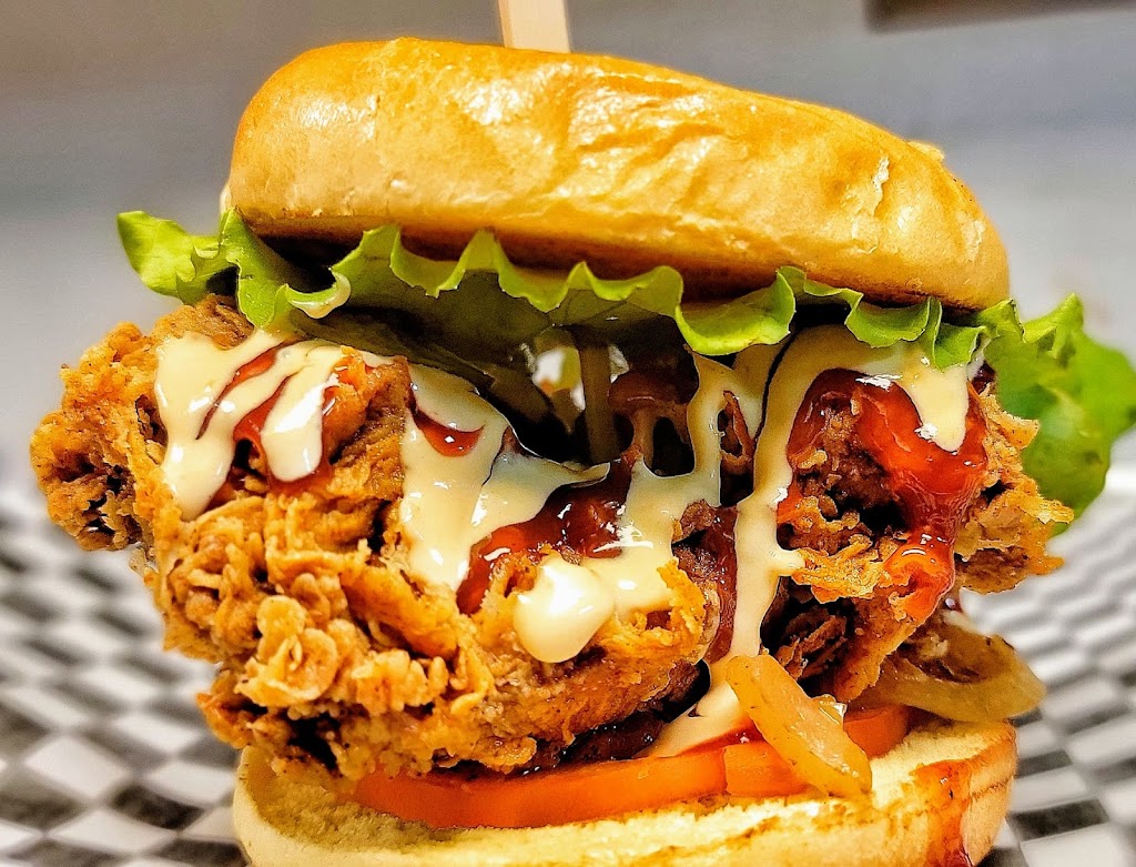 6ixside Burger | 1450 Kingston Rd #18, Pickering, ON L1V 1C1, Canada | Phone: (905) 831-3333