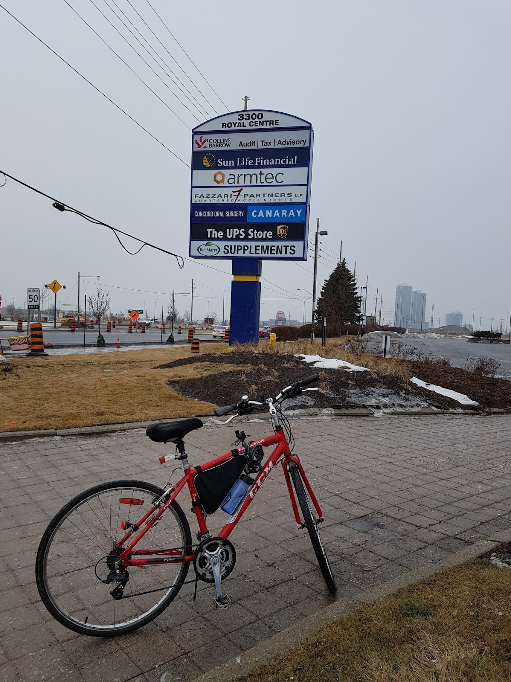 RBC Royal Bank | 3300 Hwy 7, Concord, ON L4K 4M3, Canada | Phone: (905) 738-3200