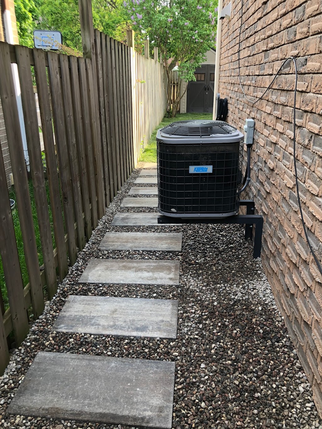 Fluidscape landscaping | 233 Phillip Murray Ave, Oshawa, ON L1J 1G8, Canada | Phone: (647) 268-1416