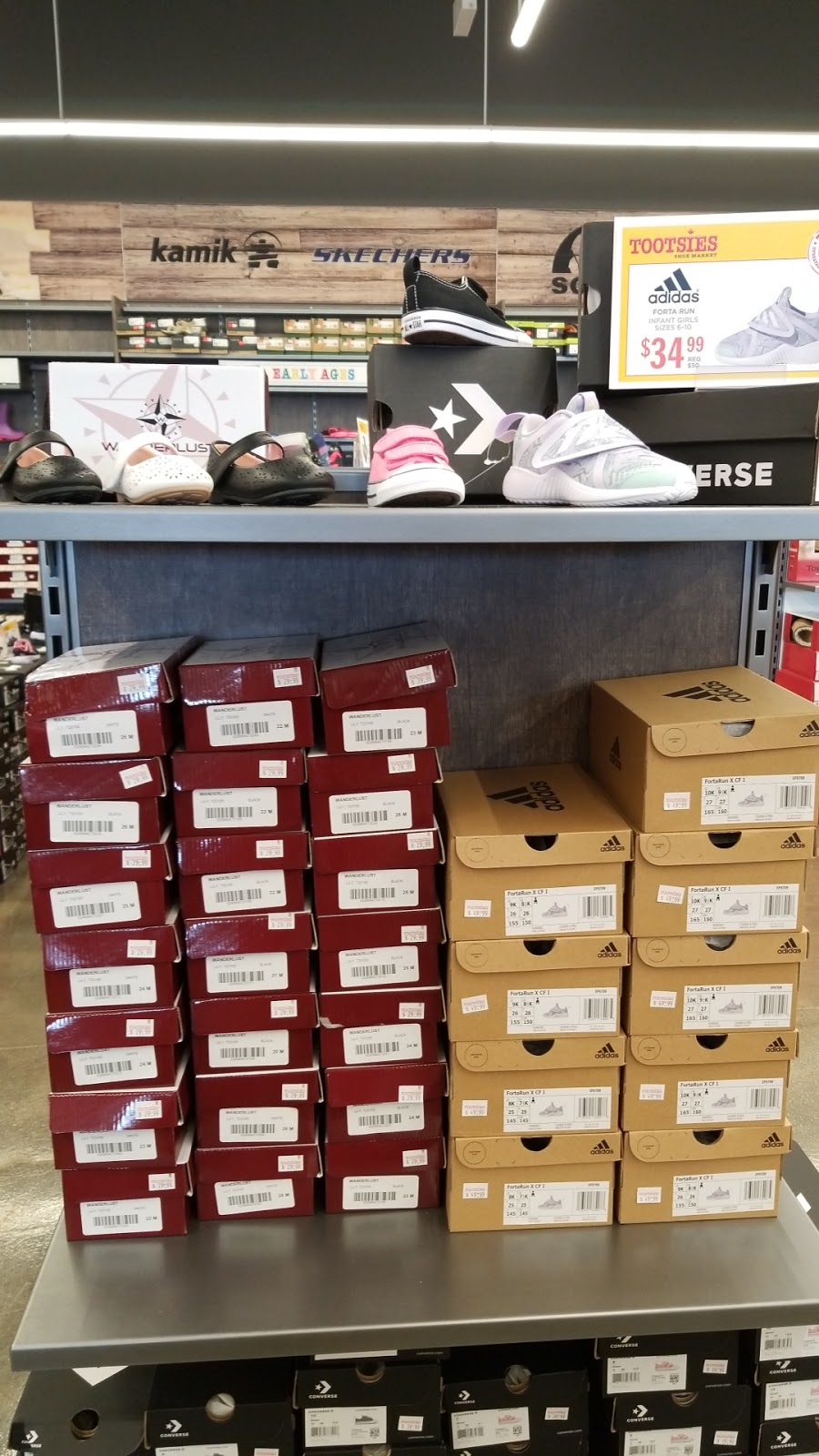 Tootsies | 1400 Ottawa St S, Kitchener, ON N2E 4E2, Canada | Phone: (519) 745-3285