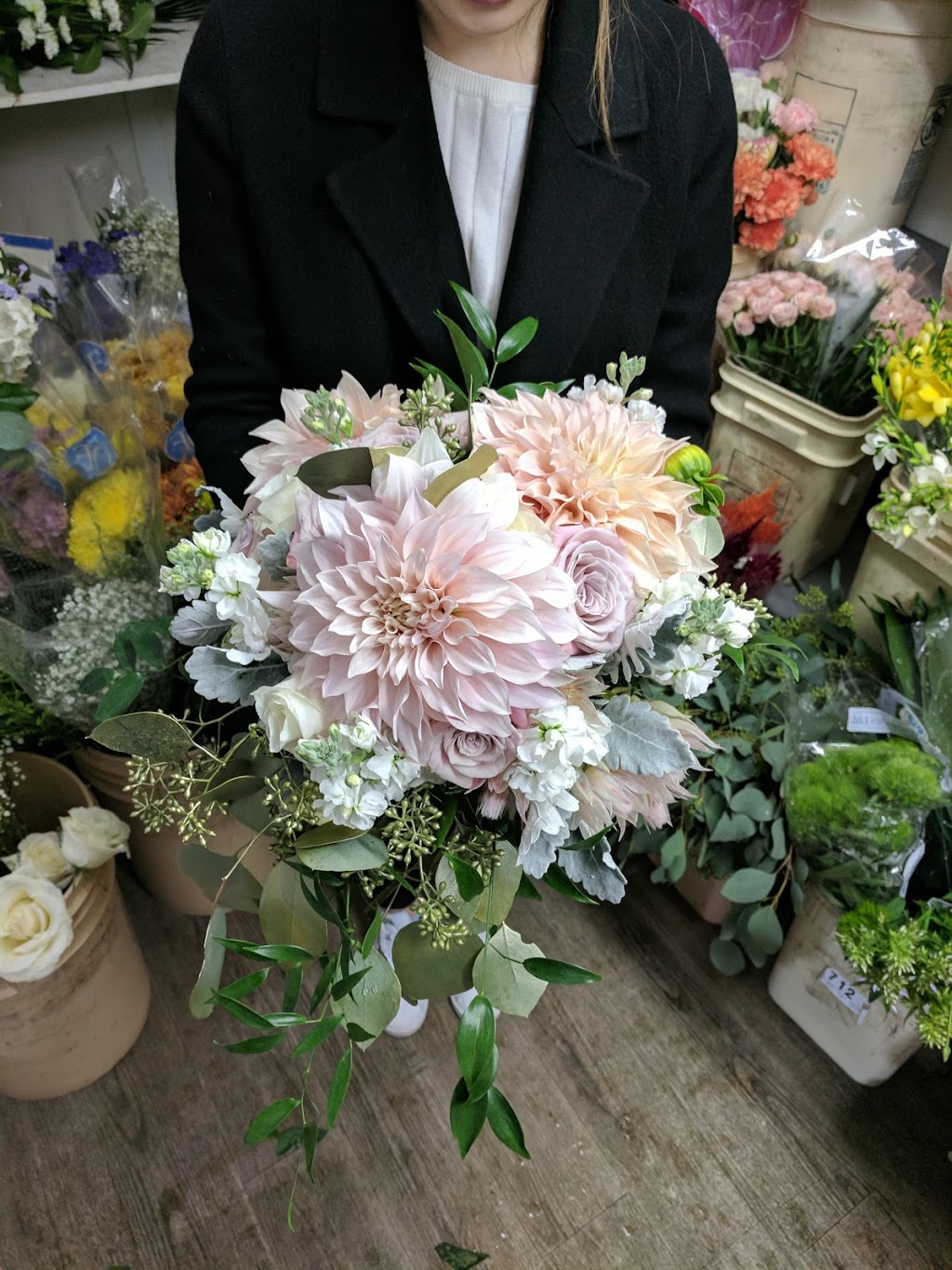 Happy Flowers | 2679 Kingsway, Vancouver, BC V5R 5H3, Canada | Phone: (604) 435-5521
