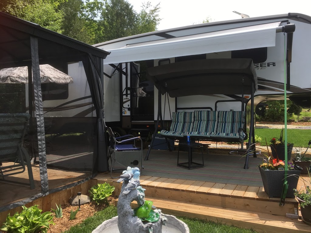 Forêt De Freli Inc (La) | 40 Chemin des Bouleaux, Frelighsburg, QC J0J 1C0, Canada | Phone: (450) 298-5372