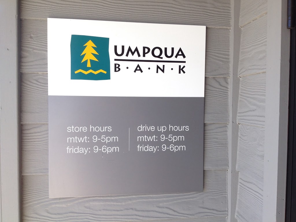 Umpqua Bank | 476 Tyee Dr, Point Roberts, WA 98281, USA | Phone: (360) 945-6161