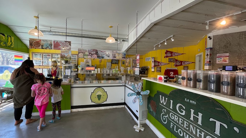 The Old Greenhouse Ice Cream Shop | 182 Main St, Wellington, ON K0K 3L0, Canada | Phone: (613) 399-2064