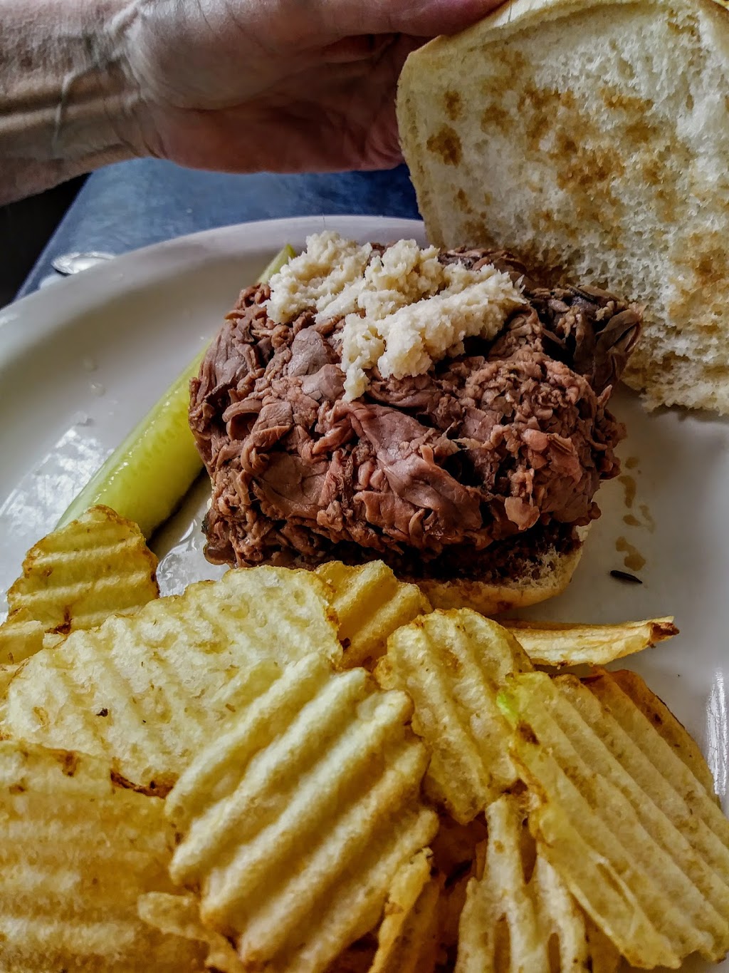 The Village Inn | 1488 Ferry Rd, Grand Island, NY 14072, USA | Phone: (716) 773-5030