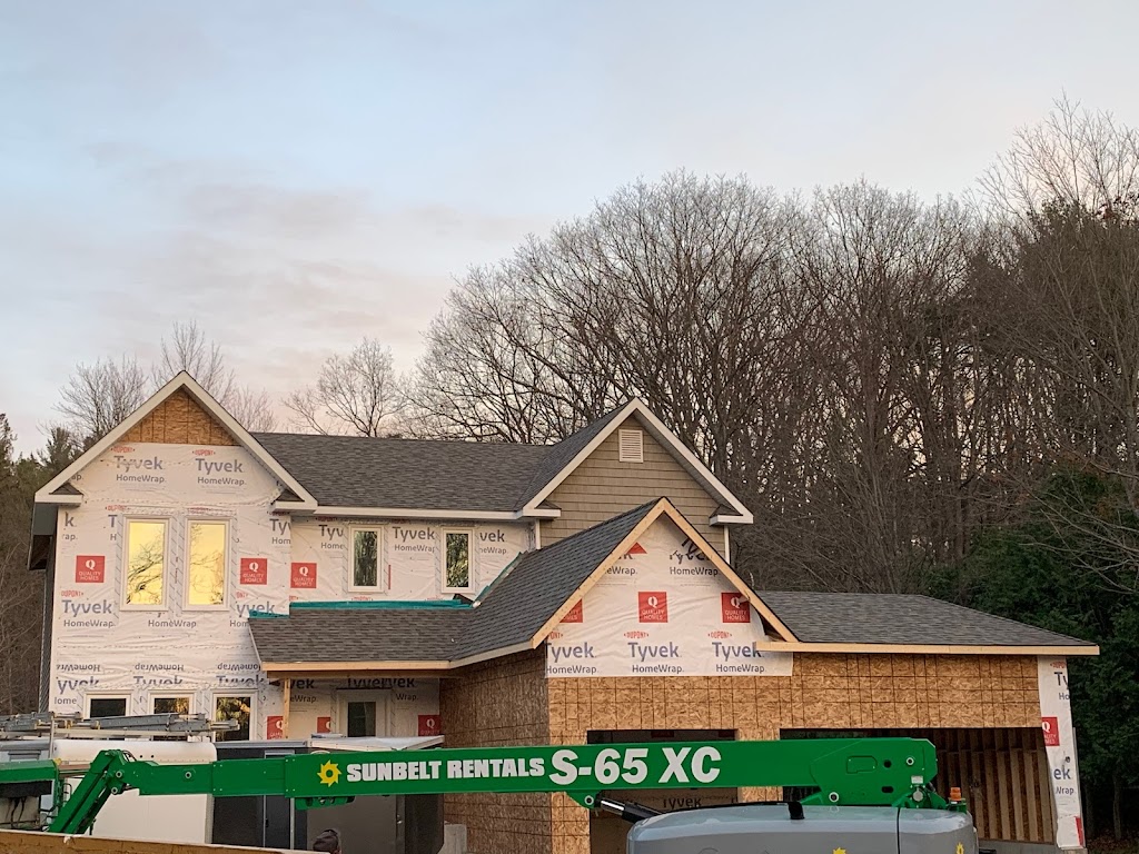 Canadian Style Roofing | 257 Dodson Rd, Barrie, ON L4N 4T6, Canada | Phone: (437) 533-4627