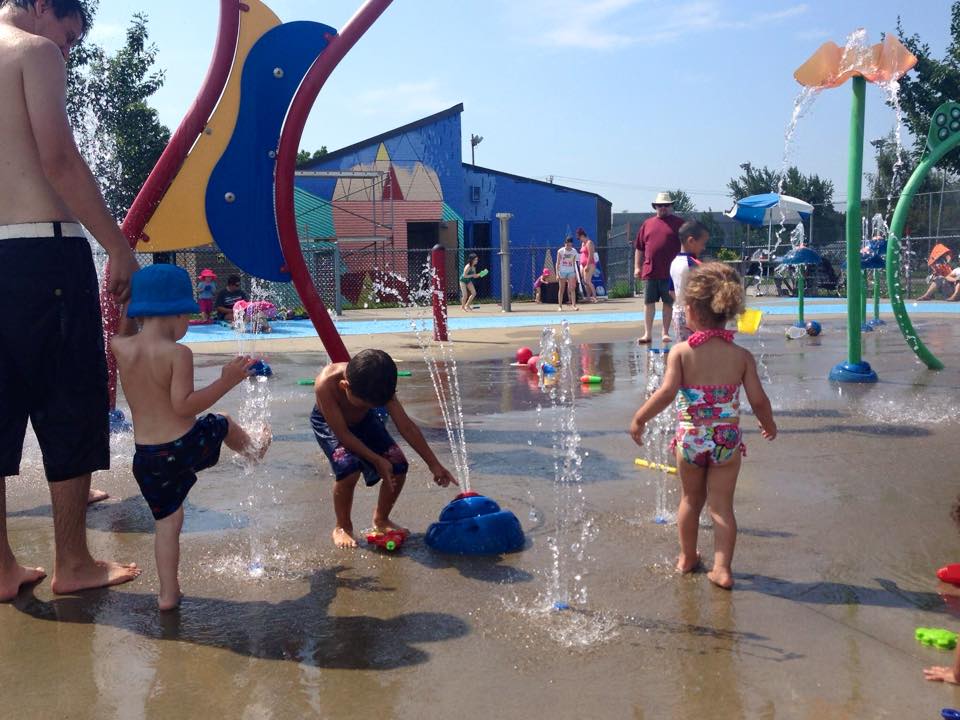 Jeux Deau | 635 Rue Jean Baptiste Bau, Boucherville, QC J4B 3C1, Canada