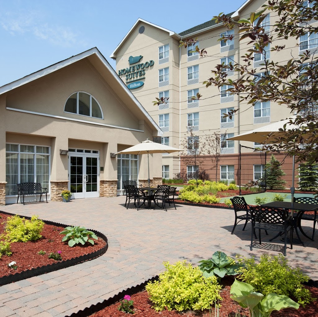 Homewood Suites by Hilton Toronto-Mississauga | 6430 Edwards Blvd, Mississauga, ON L5T 2Y3, Canada | Phone: (905) 564-5529