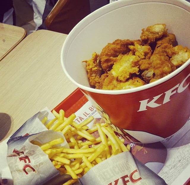 KFC | 556 QC-132, Saint-Constant, QC J5A 1S1, Canada | Phone: (450) 632-5003