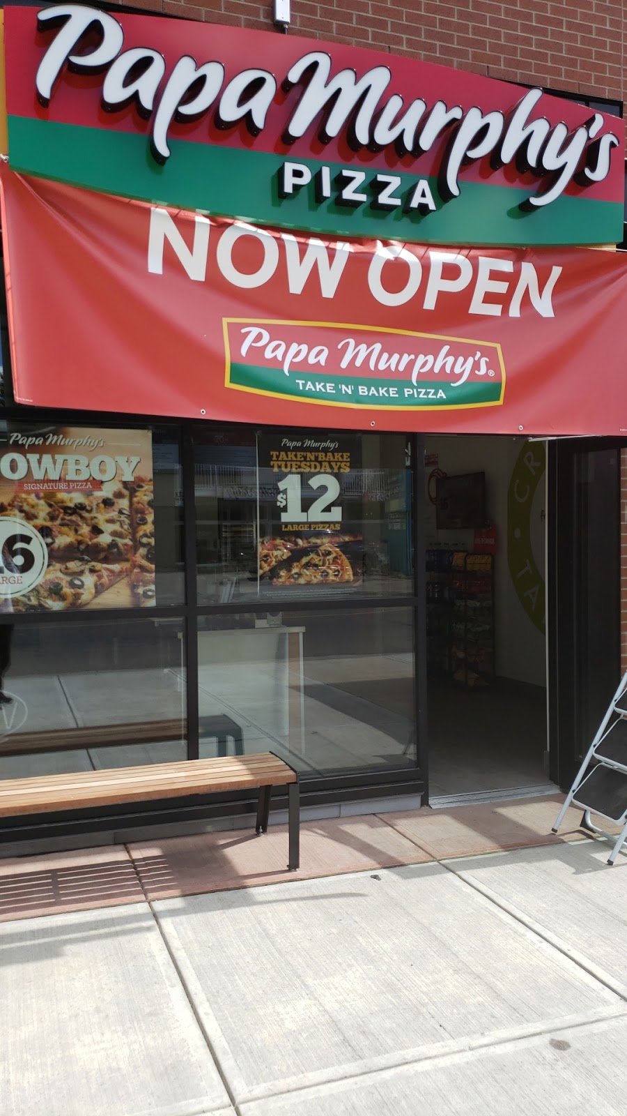 Papa Murphys Pizza | 1350 Northmount Dr NW, Calgary, AB T2L 0E8, Canada | Phone: (403) 282-7279