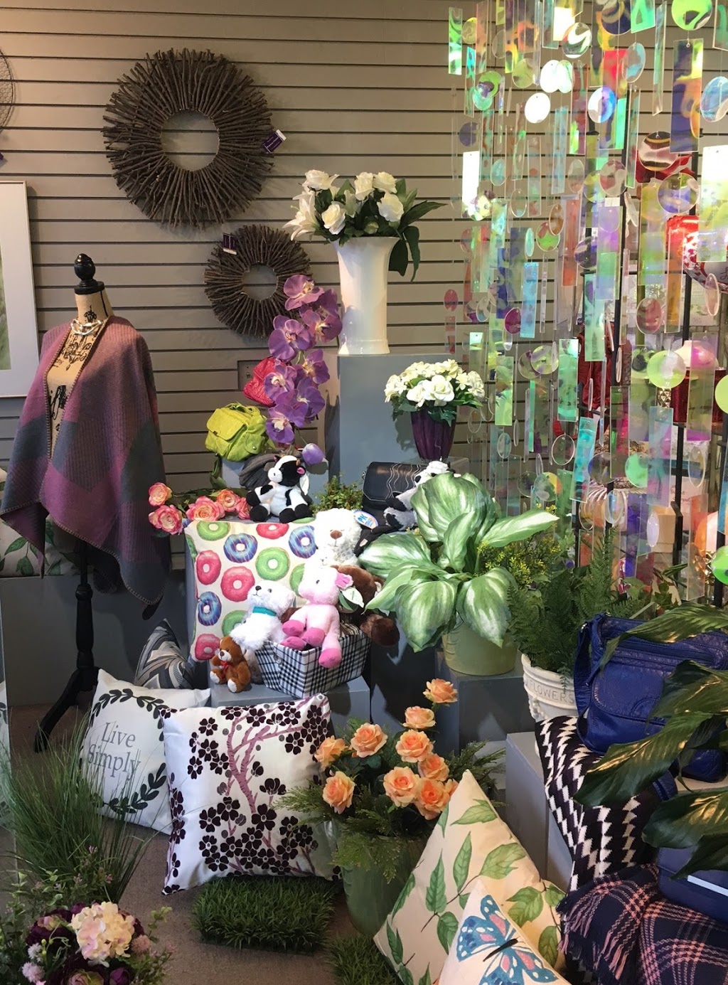 Regency Florists | 773 Dundas St, London, ON N5W 2Z6, Canada | Phone: (519) 432-1713