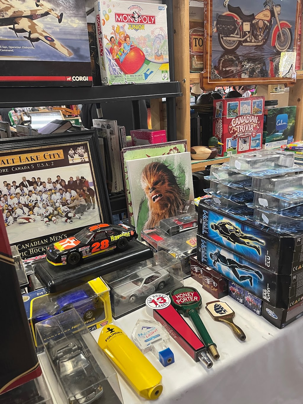 The Funky Flea | 200 Prospect Rd, Goodwood, NS B3T 1P2, Canada | Phone: (902) 225-0909