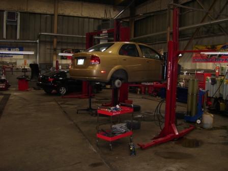 Lanpro Auto Care Centre Ltd | 1870 Ellice Ave, Winnipeg, MB R3H 0B9, Canada | Phone: (204) 783-5802
