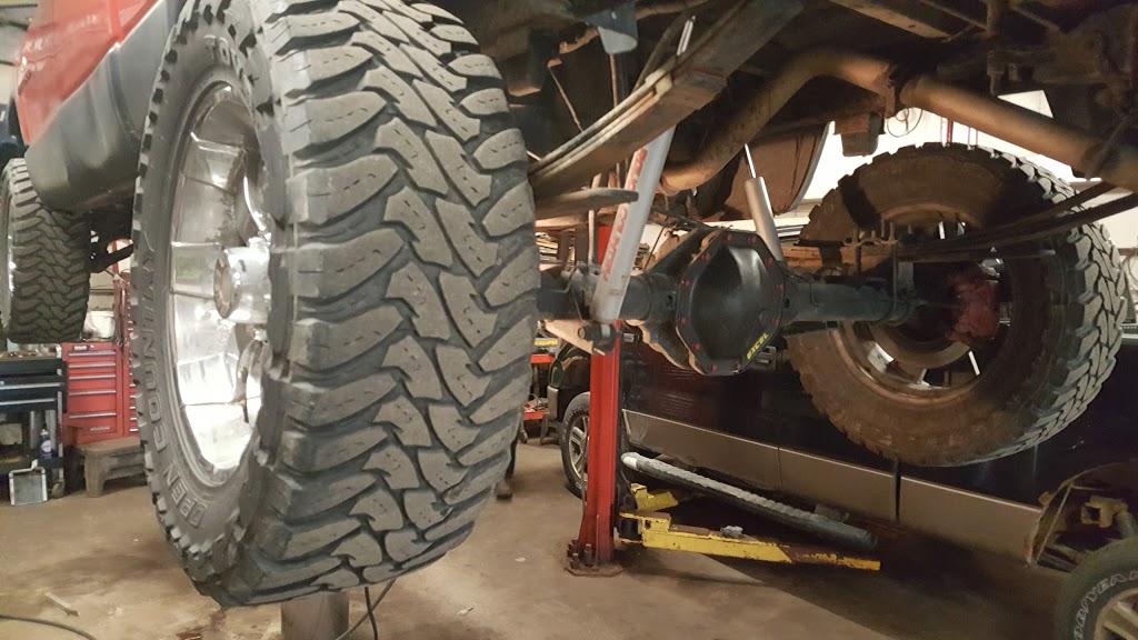 A & T Levesque Automotive | 99 Blais Rd, Chelmsford, ON P0M 1L0, Canada | Phone: (705) 855-3090