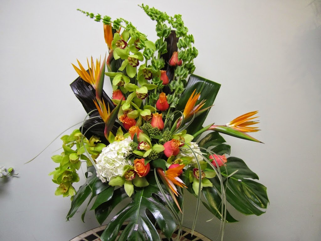 Tulip Florist | 7398 Yonge St, Thornhill, ON L4J 8J2, Canada | Phone: (905) 889-2229