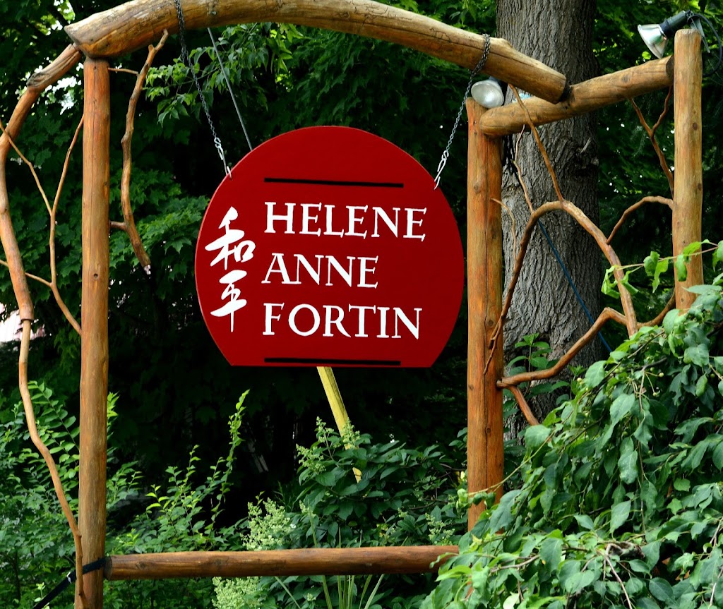 Helene Anne Fortin Portrait & Creativity(é) Studio | 5 Chem. Burnside, Wakefield, QC J0X 3G0, Canada | Phone: (819) 459-2161