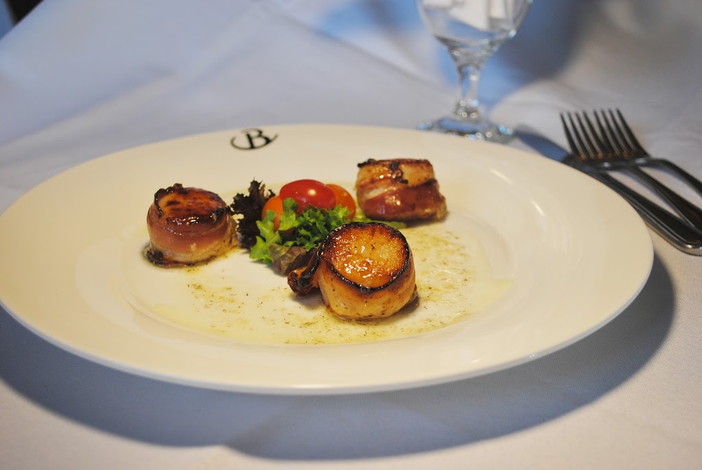 Bercs Steakhouse | 186 Lansdowne St E, Peterborough, ON K9J 7N9, Canada | Phone: (705) 745-3434