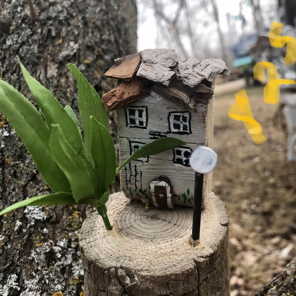Whimsical Windows and Words | 24 Deaconia St, Matlock, MB R0C 2B0, Canada | Phone: (204) 668-8910