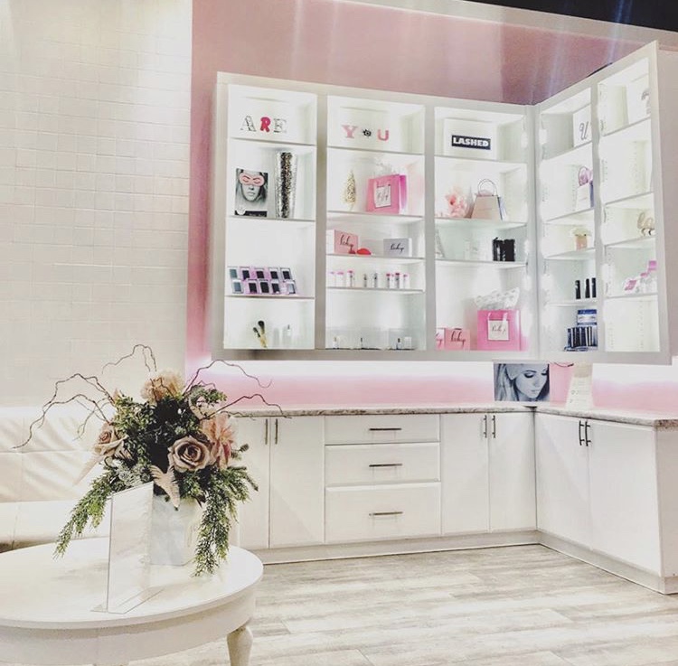 Lash Up | 17232 95 Ave NW, Edmonton, AB T5T 6P1, Canada | Phone: (587) 524-8772
