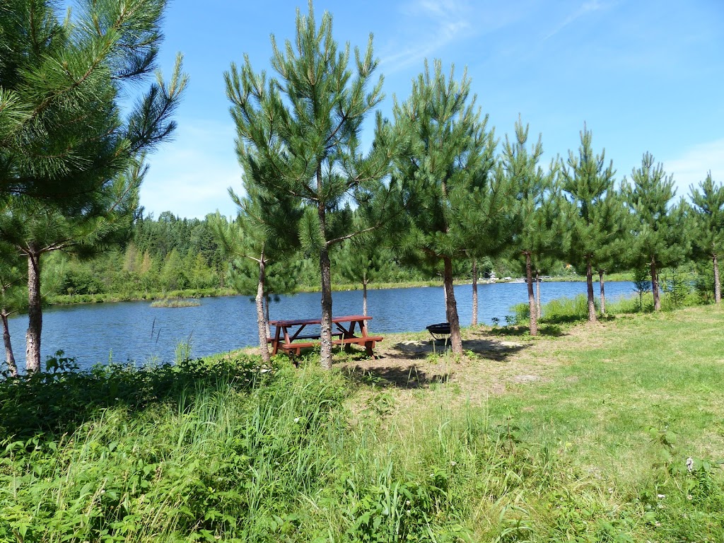 Le Domaine Notcimik | 418 Rang Sud-Est, La Bostonnais, QC G9X 0A7, Canada | Phone: (819) 523-8003