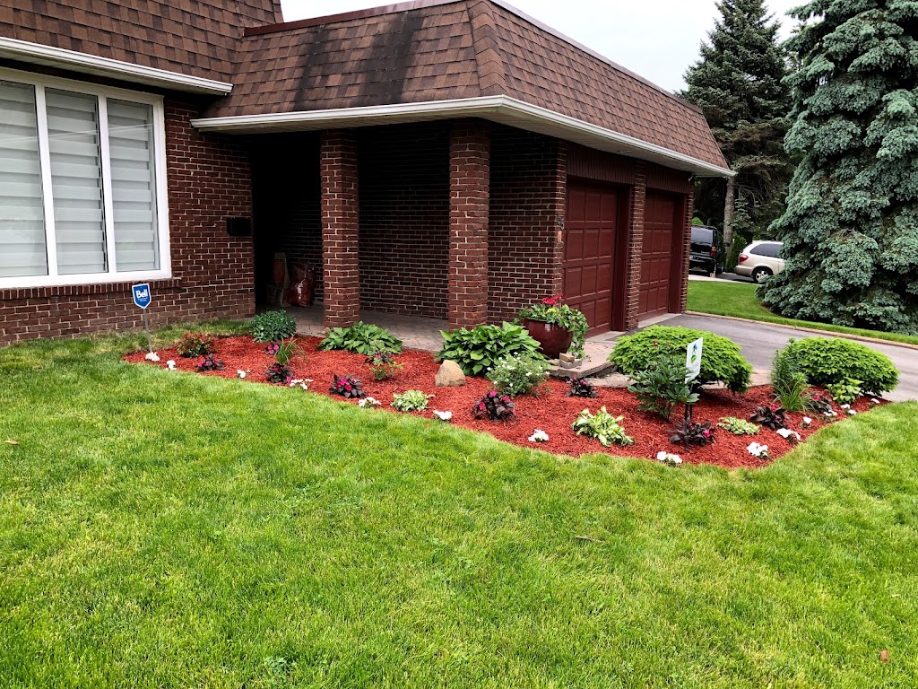 Gallabrigo Lawn Care Services | 153 Baker St, Whitchurch-Stouffville, ON L4A 1K6, Canada | Phone: (647) 402-5646