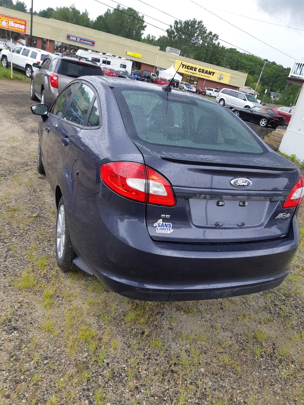 Auto Sans Limite Inc. | 147 Rue Papineau, Papineauville, QC J0V 1R0, Canada | Phone: (819) 427-9546