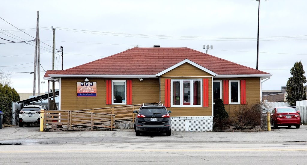 Clinique Vétérinaire du Saguenay | 2421 Rue Mathias, Jonquière, QC G7X 7V3, Canada | Phone: (418) 548-1114